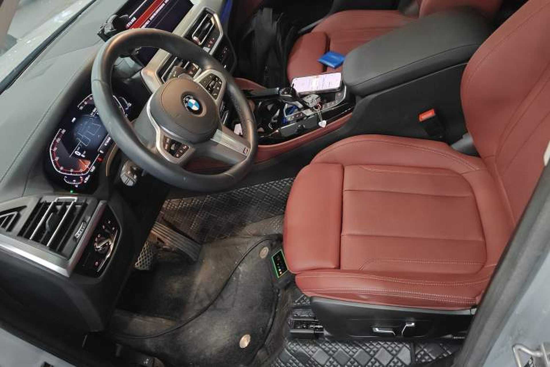 Used BMW X4 2022 xDrive 30i M Sport Package Left Front Seat