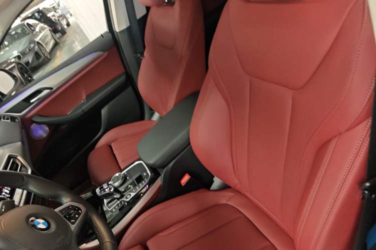 Used BMW X4 2022 Restyled xDrive 30i M Sport Night Edition Package Left Front Seat