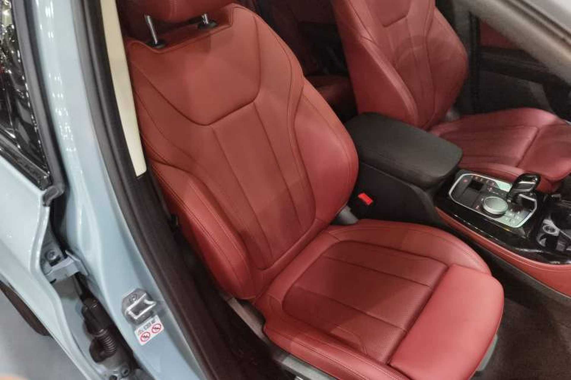 Used BMW X4 2022 xDrive 30i M Sport Package Right Front Seat