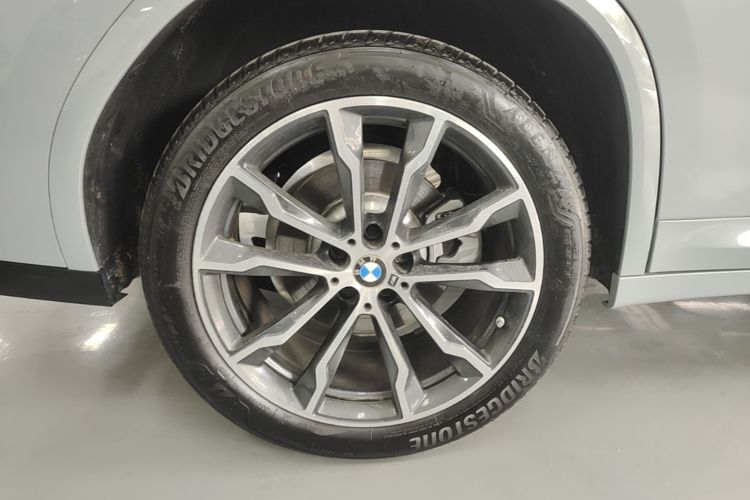 Used BMW X4 2022 xDrive 30i M Sport Package Right Rear Wheel Hub