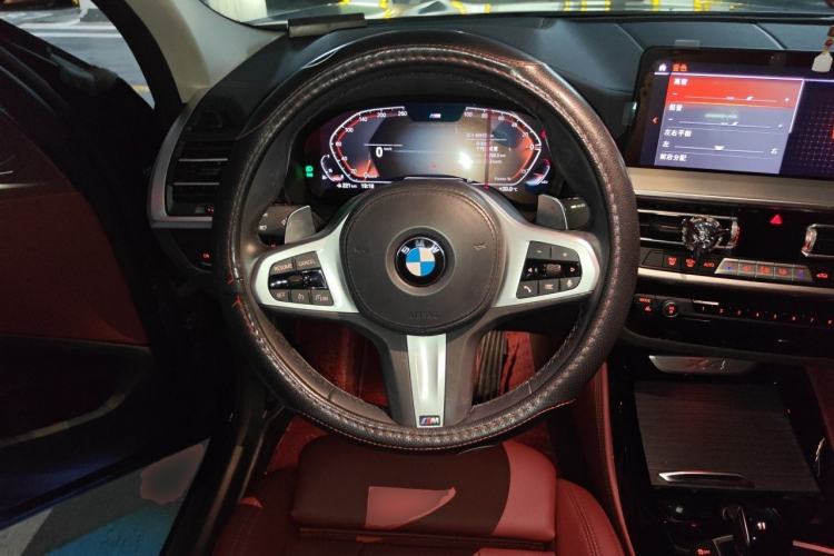 Used BMW X4 2022 xDrive 25i M Sport Package Steering Wheel