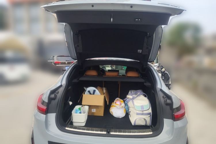 Used BMW X4 2022 xDrive 30i M Sport Night Edition package Trunk