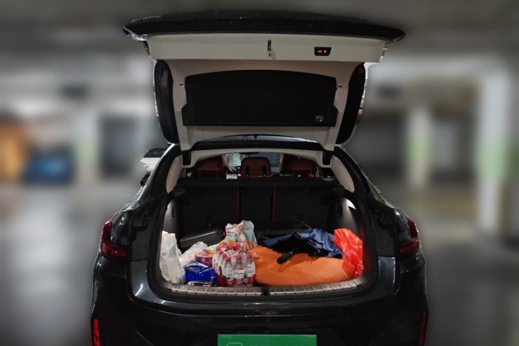 Used BMW X4 2022 xDrive 25i M Sport Package Trunk