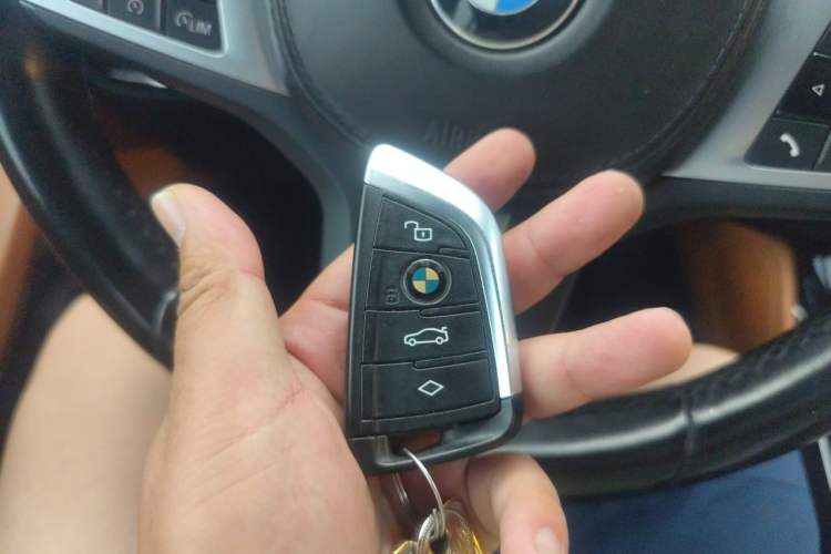 Used BMW X4 2022 xDrive 30i M Sport Night Edition package Vehicle Key