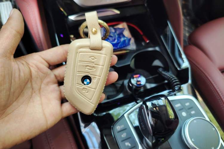Used BMW X4 2022 xDrive 30i M Sport Package Vehicle Key