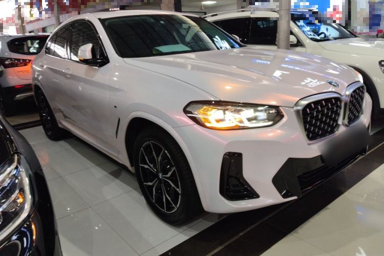 Used BMW X4 2022 xDrive 25i M Sport Package Exterior 1
