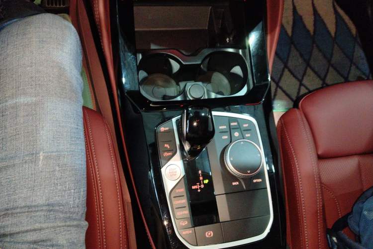 Used BMW X4 2022 xDrive 25i M Sport Package Gear Lever