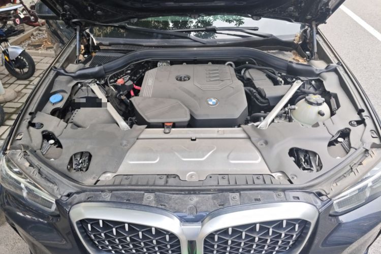 Used BMW X4 2022 xDrive 25i M Sport Package Engine Bay