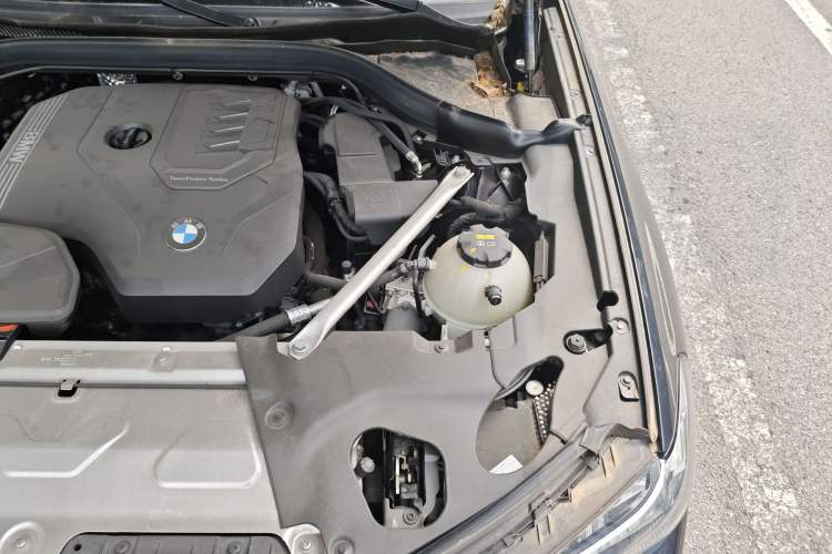 Used BMW X4 2022 xDrive 25i M Sport Package Engine Bay Left