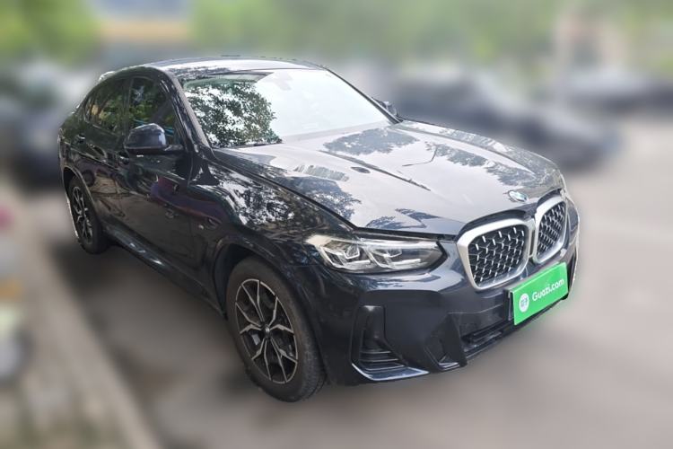 Used BMW X4 2022 xDrive 25i M Sport Package Front Right 45 Deg