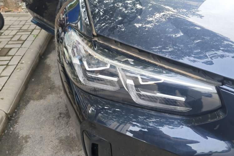 Used BMW X4 2022 xDrive 25i M Sport Package Right Front Headlight