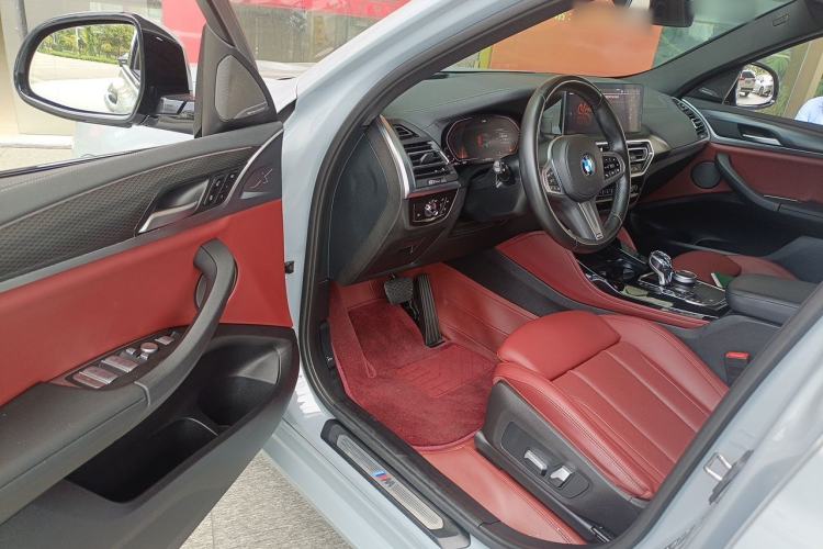 Used BMW X4 2022 Restyled xDrive 30i M Sport Night Edition Package Driver Seat