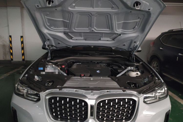 Used BMW X4 2022 xDrive 30i M Sport Package Engine Bay