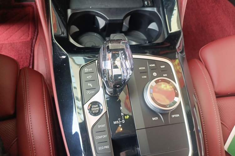 Used BMW X4 2022 Restyled xDrive 30i M Sport Night Edition Package Gear Lever