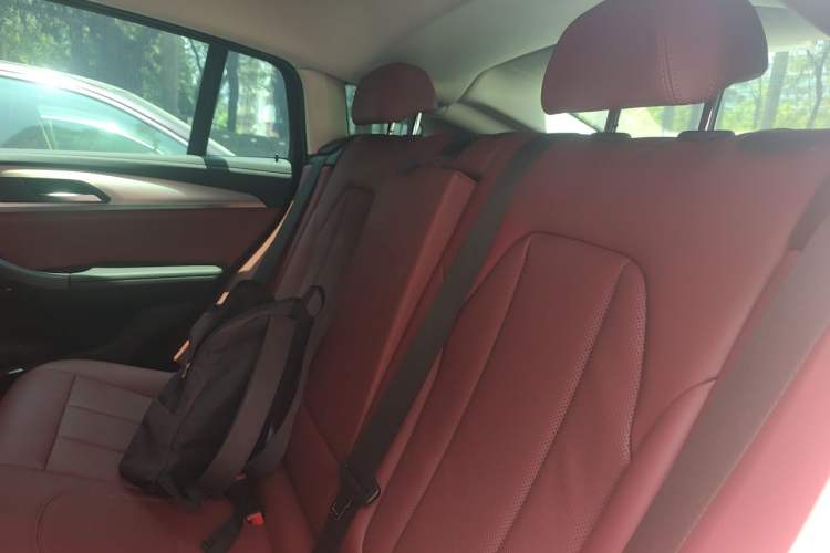 Used BMW X4 2022 xDrive 25i M Sport Package Left Rear Seat