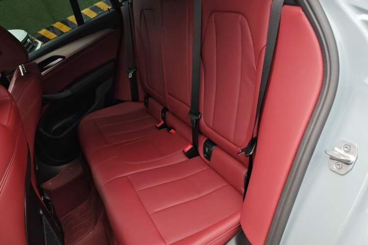 Used BMW X4 2022 Restyled xDrive 30i M Sport Night Edition Package Left Rear Seat