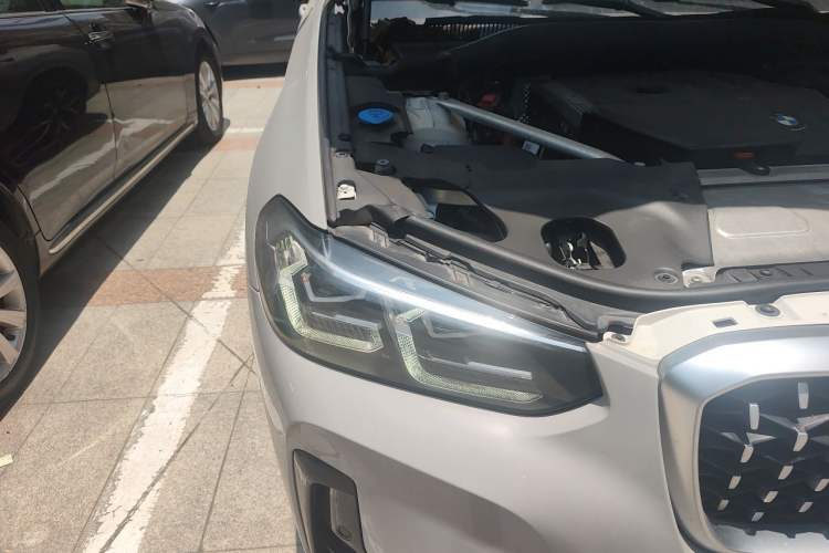 Used BMW X4 2022 xDrive 25i M Sport Package Right Front Headlight