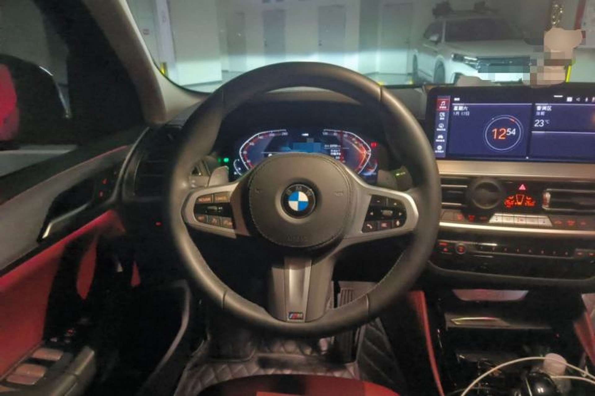 Used BMW X4 2022 xDrive 30i M Sport Package Steering Wheel