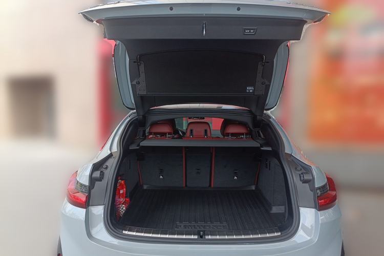 Used BMW X4 2022 Restyled xDrive 30i M Sport Night Edition Package Trunk