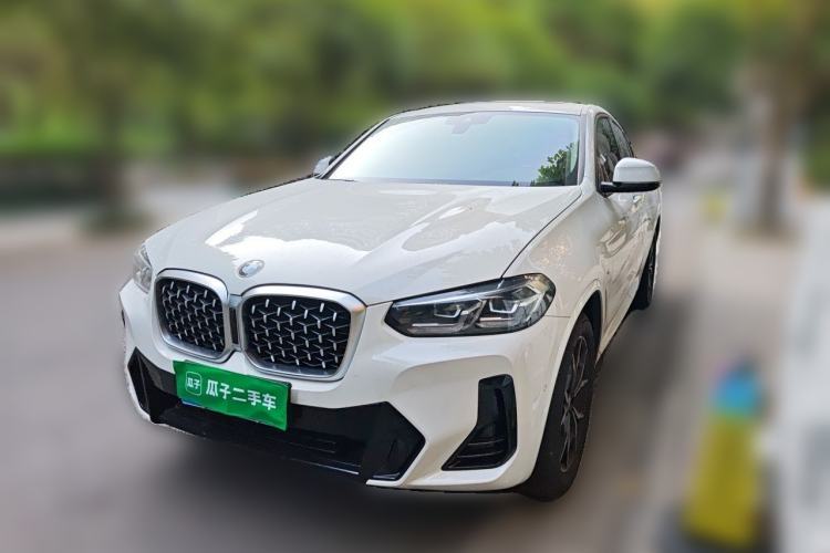 Used BMW X4 2022 xDrive 25i M Sport Package Guazi used car, China used car export, Used car for sale, Used BMW cars, Cheapest cars for sale