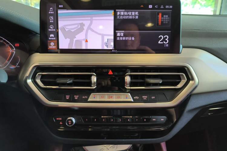 Used BMW X4 2022 xDrive 25i M Sport Package Audio And AC Panel