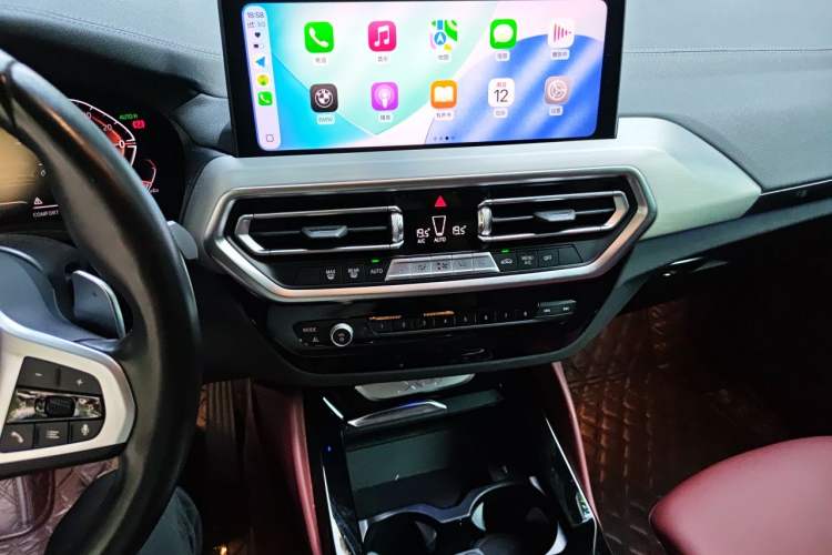 Used BMW X4 2022 xDrive 25i M Sport Package Audio And AC Panel