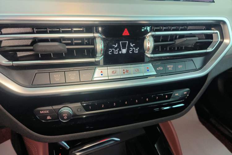 Used BMW X4 2022 xDrive 30i M Sport Package Audio And AC Panel