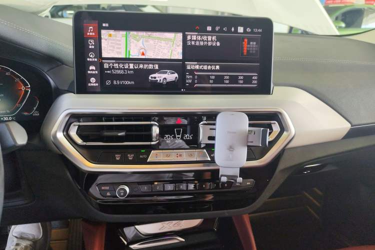 Used BMW X4 2022 xDrive 30i M Sport Package Audio And AC Panel