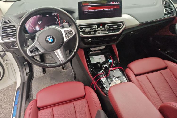 Used BMW X4 2022 xDrive 25i M Sport Package Center Console