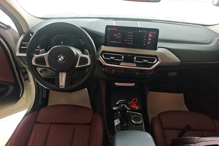Used BMW X4 2022 xDrive 25i M Sport Package Center Console