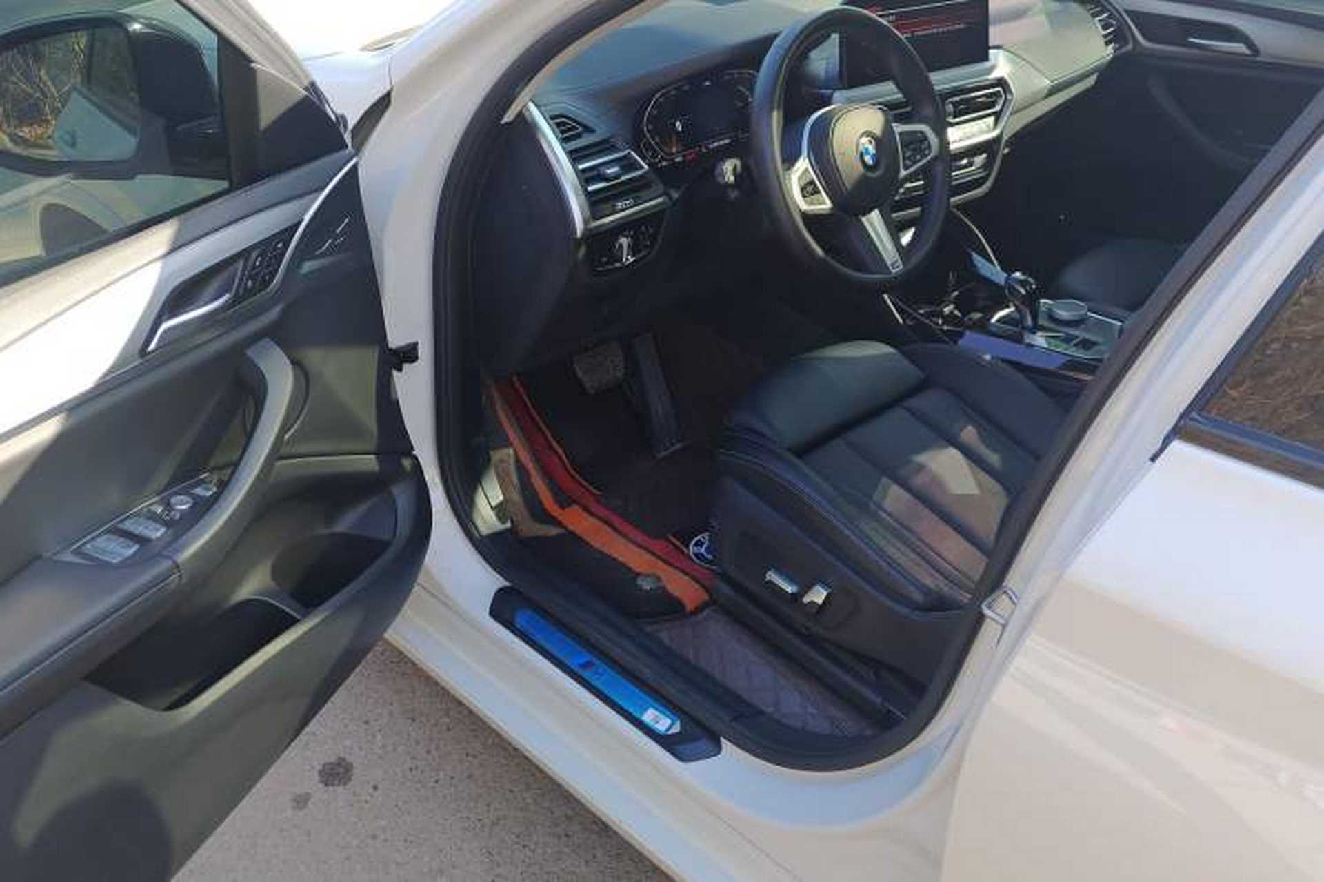 Used BMW X4 2022 xDrive 25i M Sport Package Driver Seat