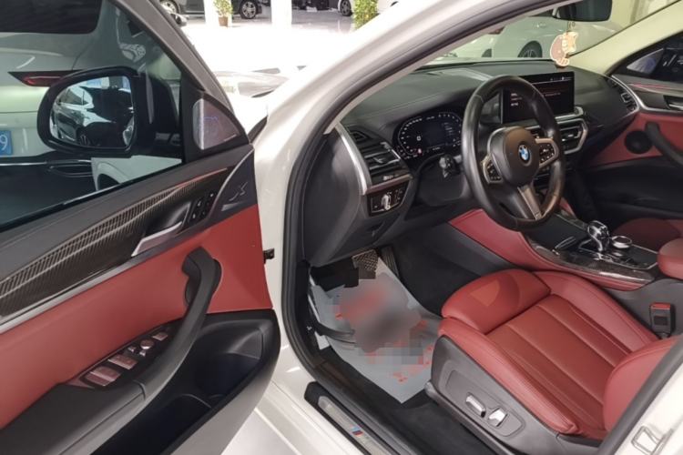 Used BMW X4 2022 xDrive 25i M Sport Package Driver Seat