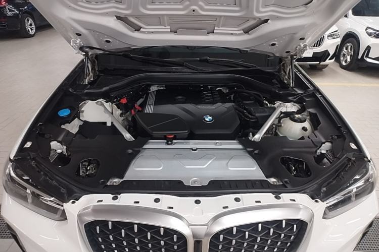 Used BMW X4 2022 xDrive 25i M Sport Package Engine Bay