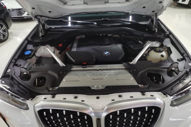 Used BMW X4 2022 xDrive 25i M Sport Package Engine Bay