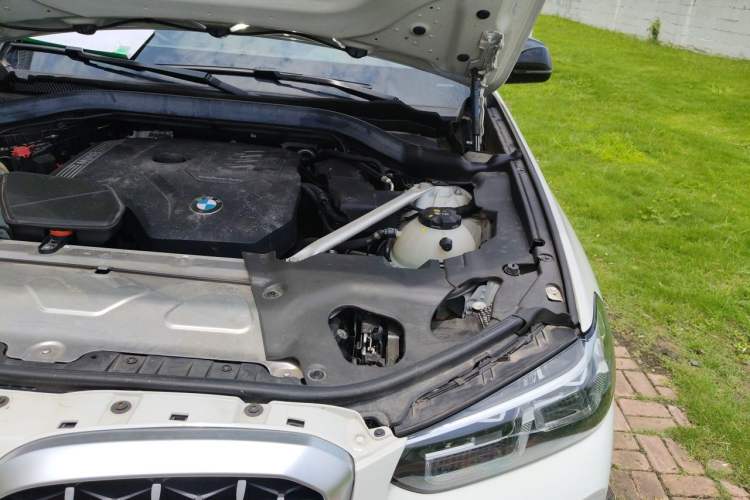Used BMW X4 2022 xDrive 25i M Sport Package Engine Bay Left