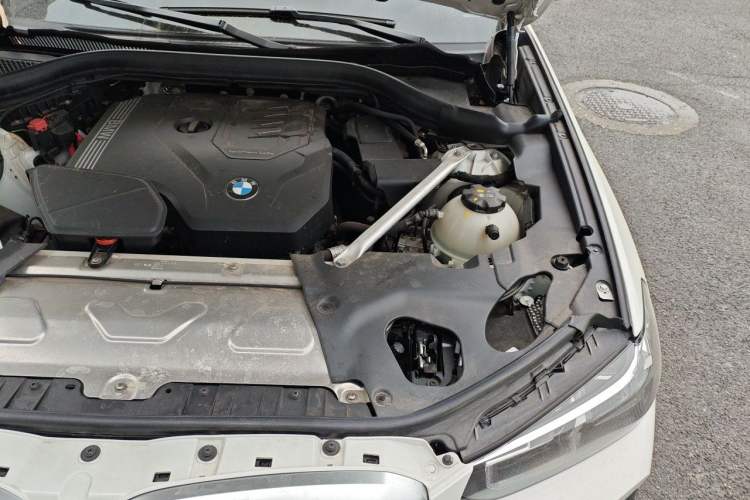 Used BMW X4 2022 xDrive 25i M Sport Package Engine Bay Left
