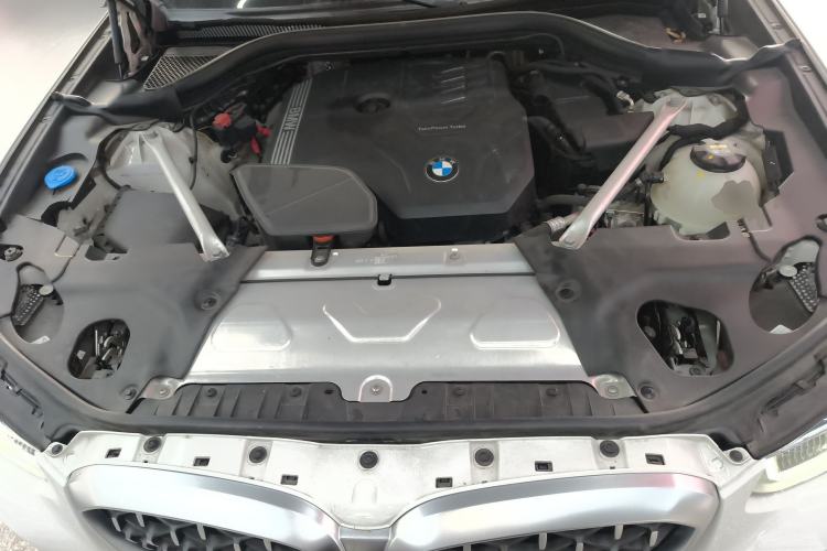 Used BMW X4 2022 xDrive 25i M Sport Package Engine Bay