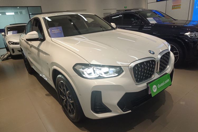 Used BMW X4 2022 xDrive 25i M Sport Package Exterior 1