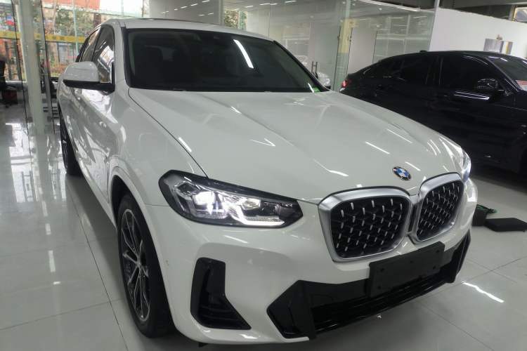 Used BMW X4 2022 xDrive 30i M Sport Package Exterior 1