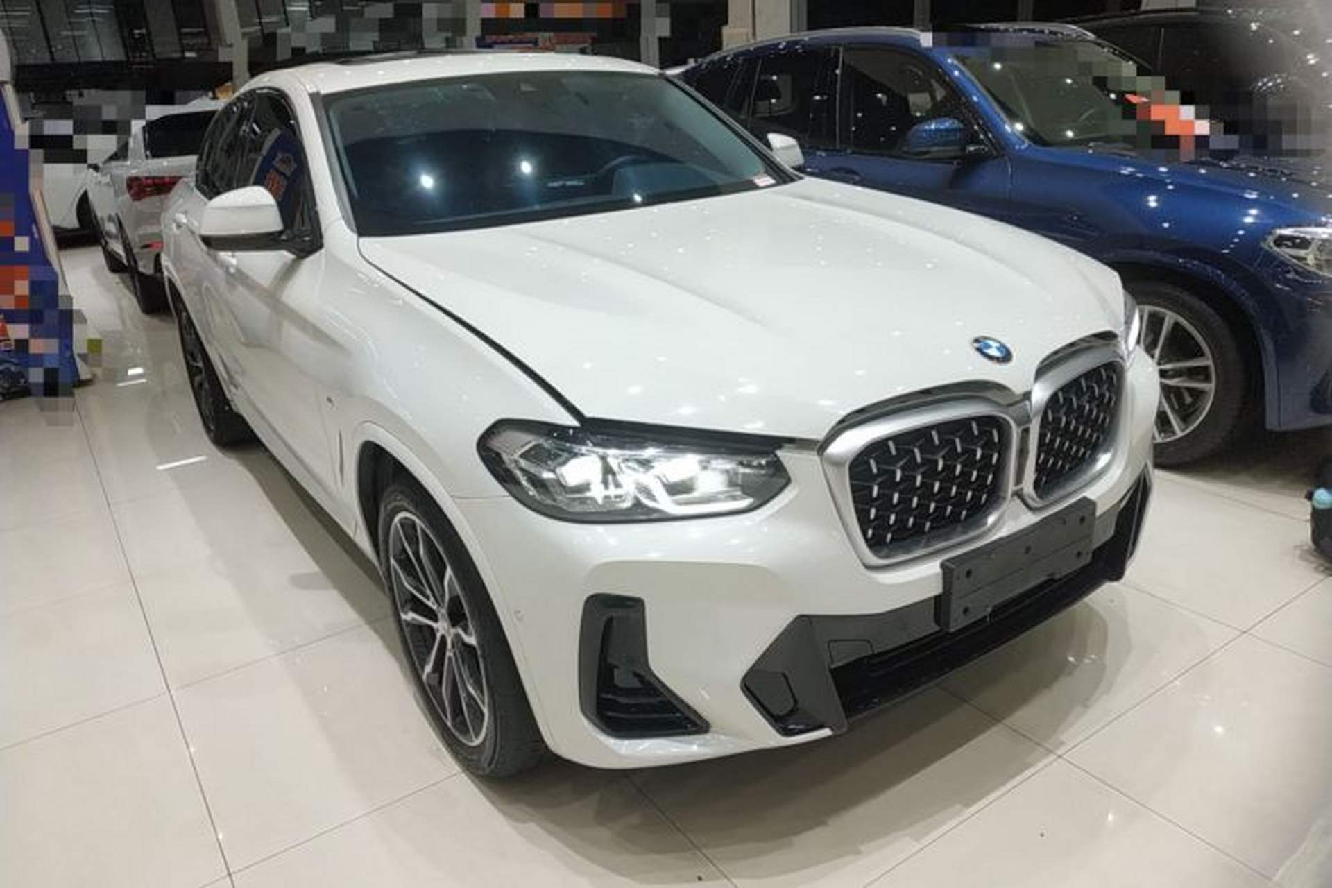 Used BMW X4 2022 xDrive 30i M Sport Package Exterior 2