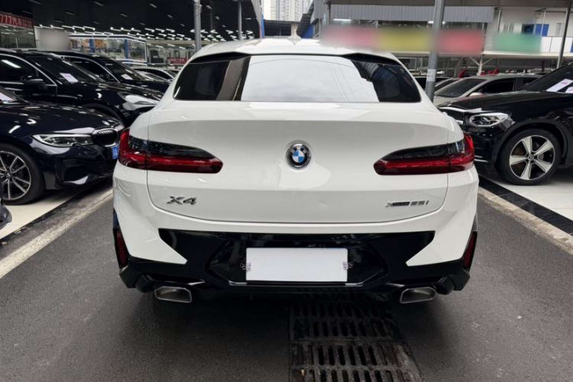 Used BMW X4 2022 xDrive 25i M Sport Package Exterior 2