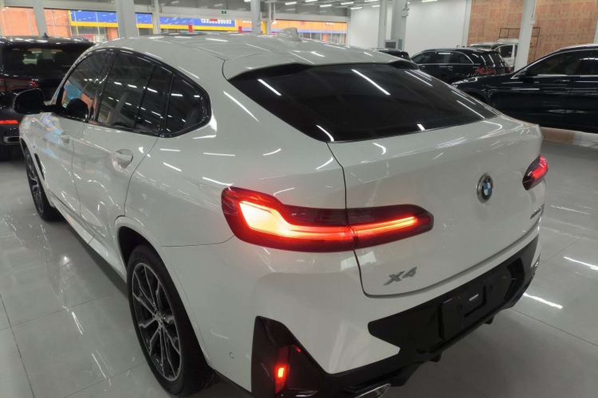 Used BMW X4 2022 xDrive 30i M Sport Package Exterior 2