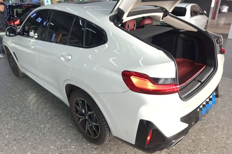 Used BMW X4 2022 xDrive 25i M Sport Package Exterior 2