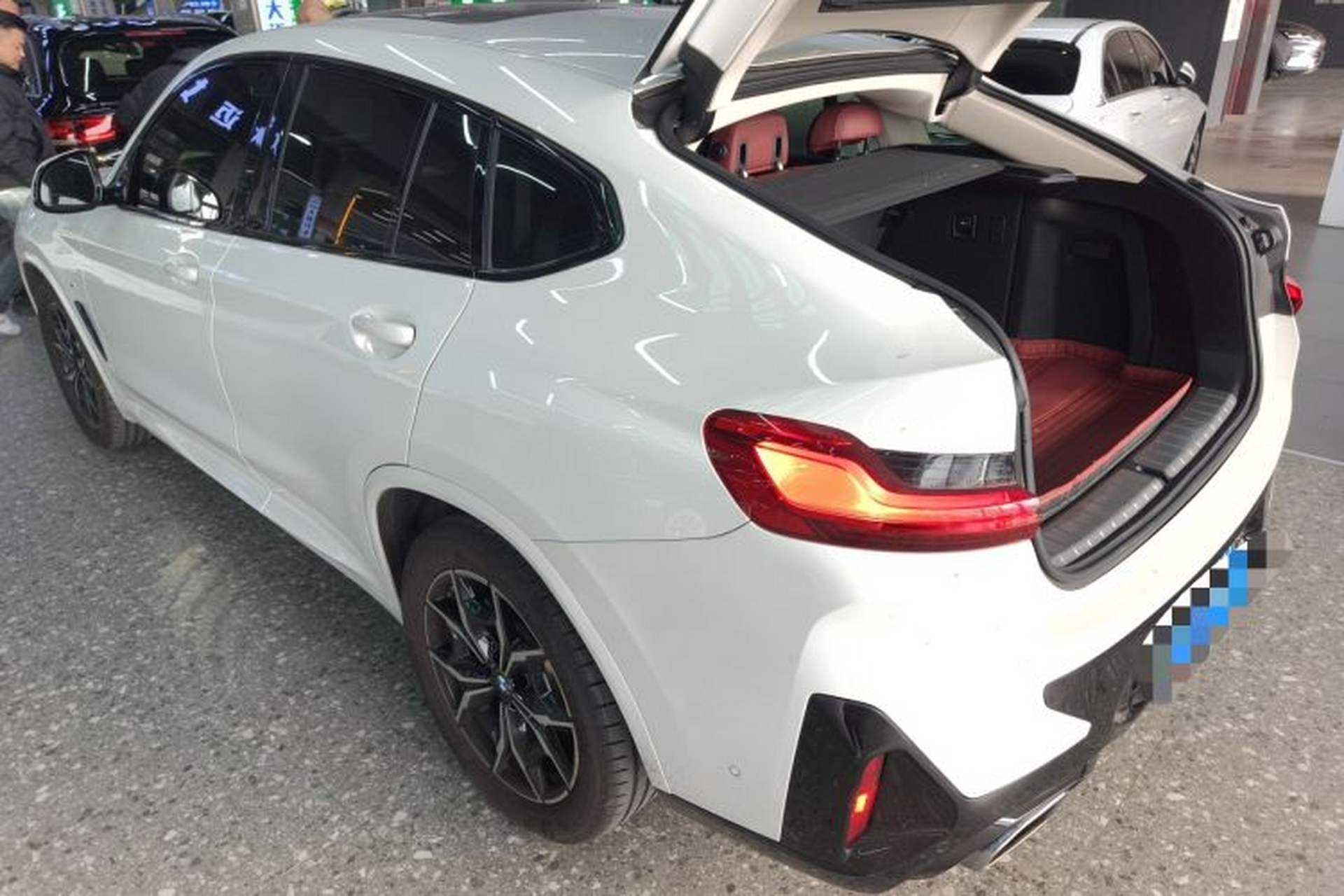 Used BMW X4 2022 xDrive 25i M Sport Package Exterior 2