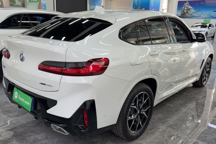 Used BMW X4 2022 xDrive 25i M Sport Package Exterior 3