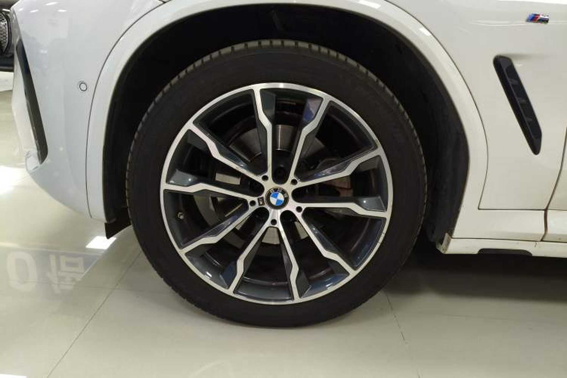 Used BMW X4 2022 xDrive 30i M Sport Package Exterior 4