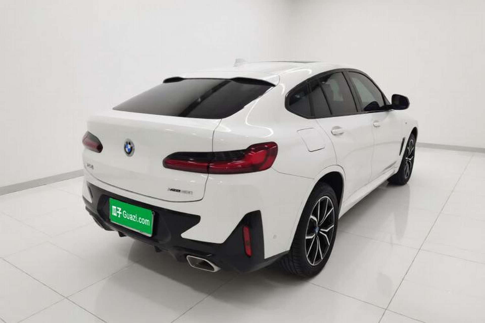 Used BMW X4 2022 xDrive 25i M Sport Package Exterior 5