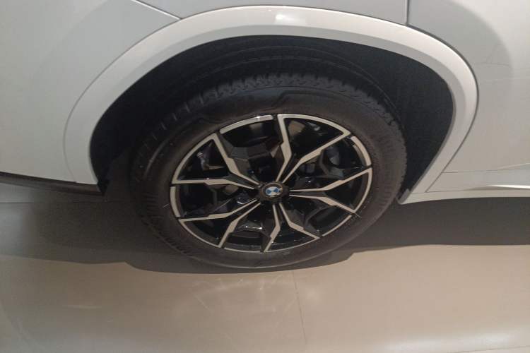 Used BMW X4 2022 xDrive 25i M Sport Package Exterior 5