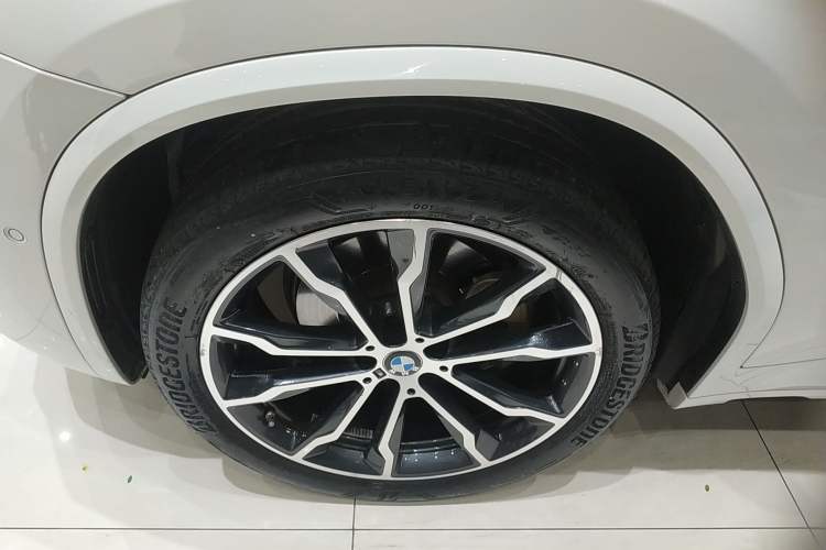 Used BMW X4 2022 xDrive 30i M Sport Package Exterior 7