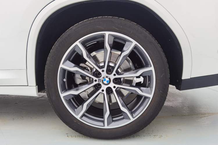 Used BMW X4 2022 xDrive 30i M Sport Package Exterior 8